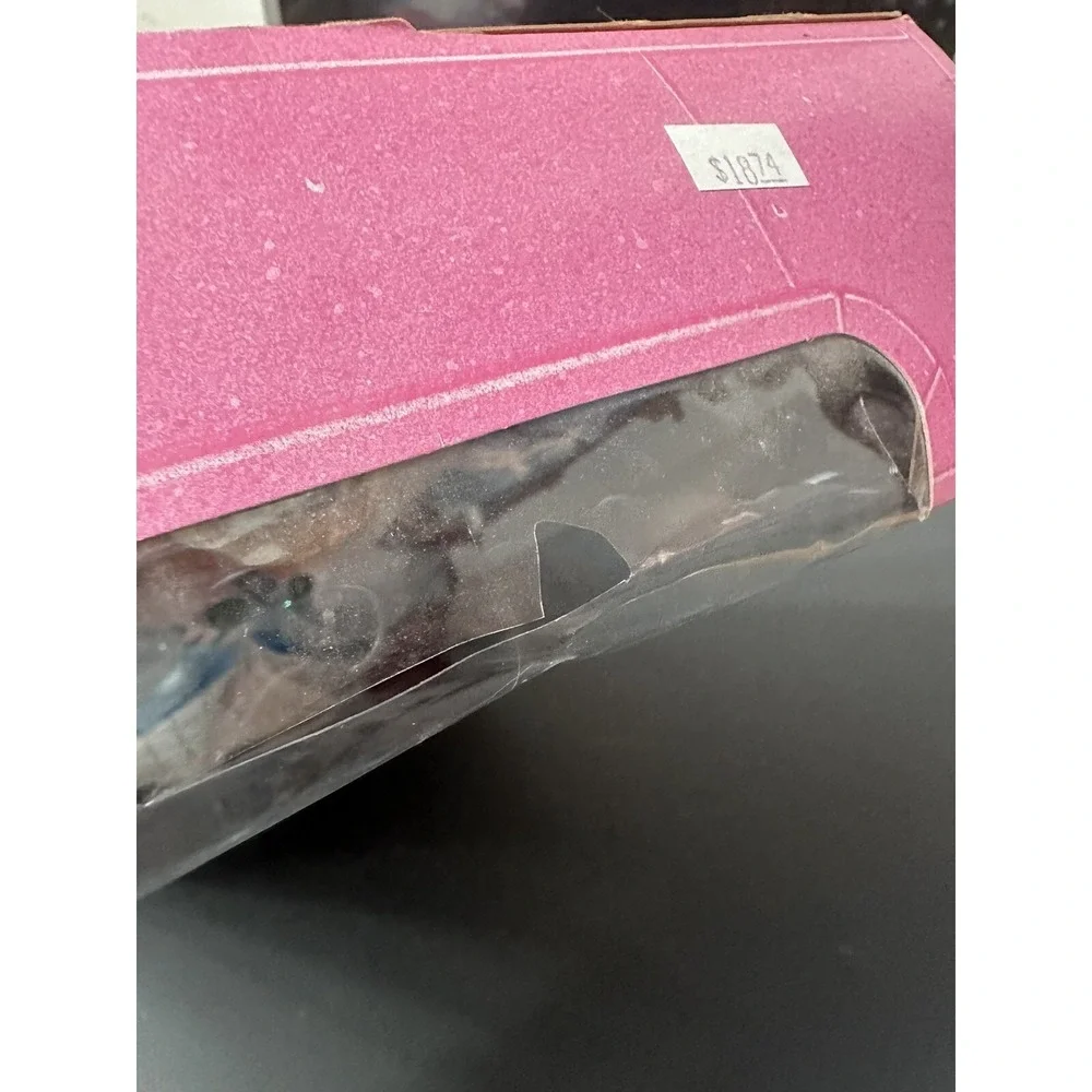 Barbie 1998 Disney sleeping‎ beauty- Blue With Closing eyes NIB